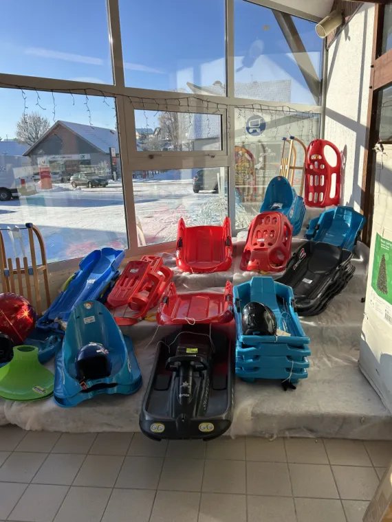 Prêts à dévaler ?, Orchamps-Vennes, U Express